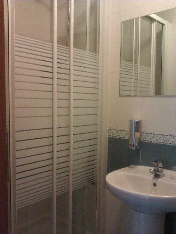 Km1 Amparo Apartments Madrid Chambre photo