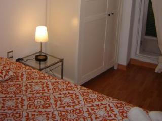 Km1 Amparo Apartments Madrid Extérieur photo